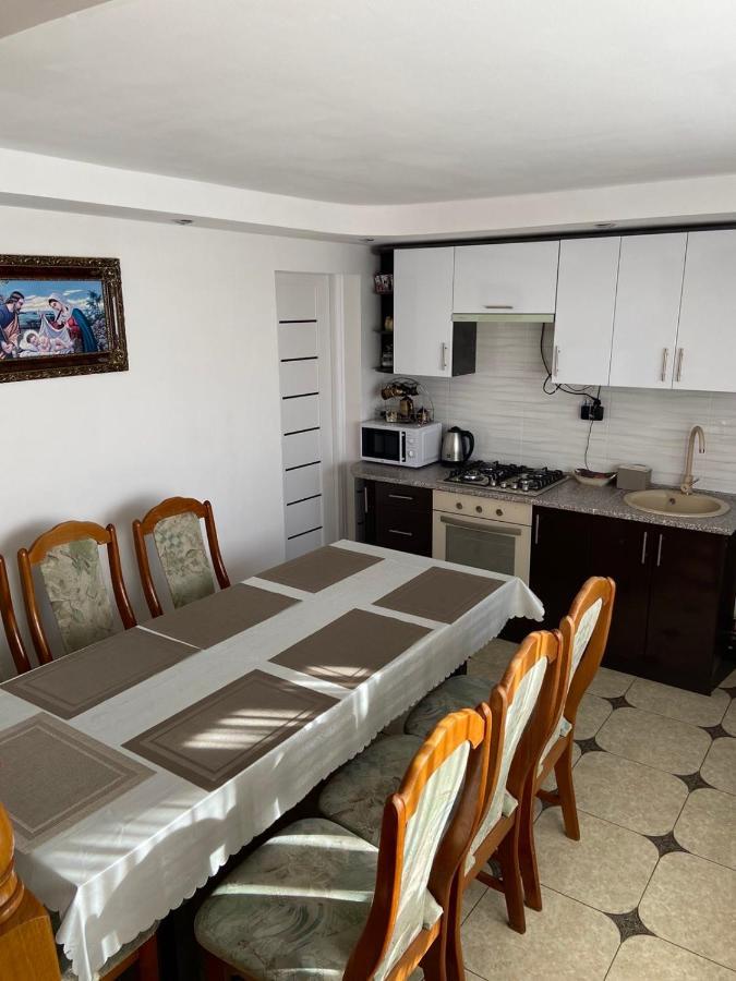 Rodynnyi Zatyshok Guest House Верховина Екстериор снимка